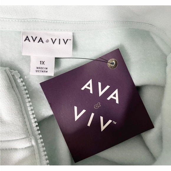 Ava & Viv Full Zip Fleece Sweatshirt With Pockets Mint Size 1X - Picture 6 of 7
